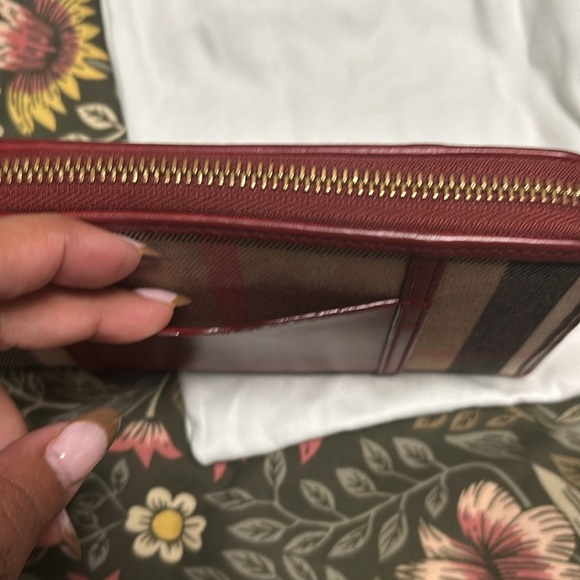 Burberry Plaid Wallet with Red Leather Trim - Picture 7 of 7